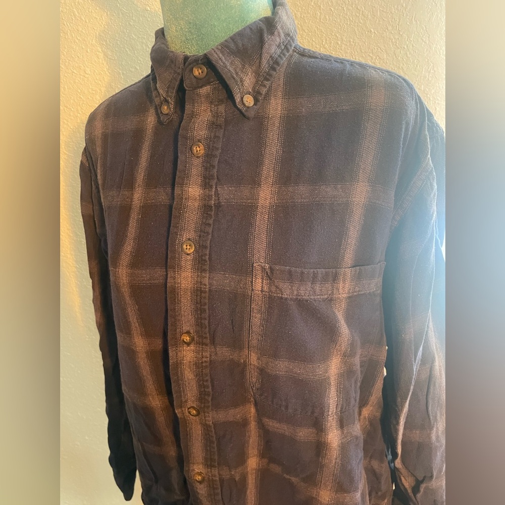 Outdoor life: dark blue plaid flannel - Picture 2 of 4